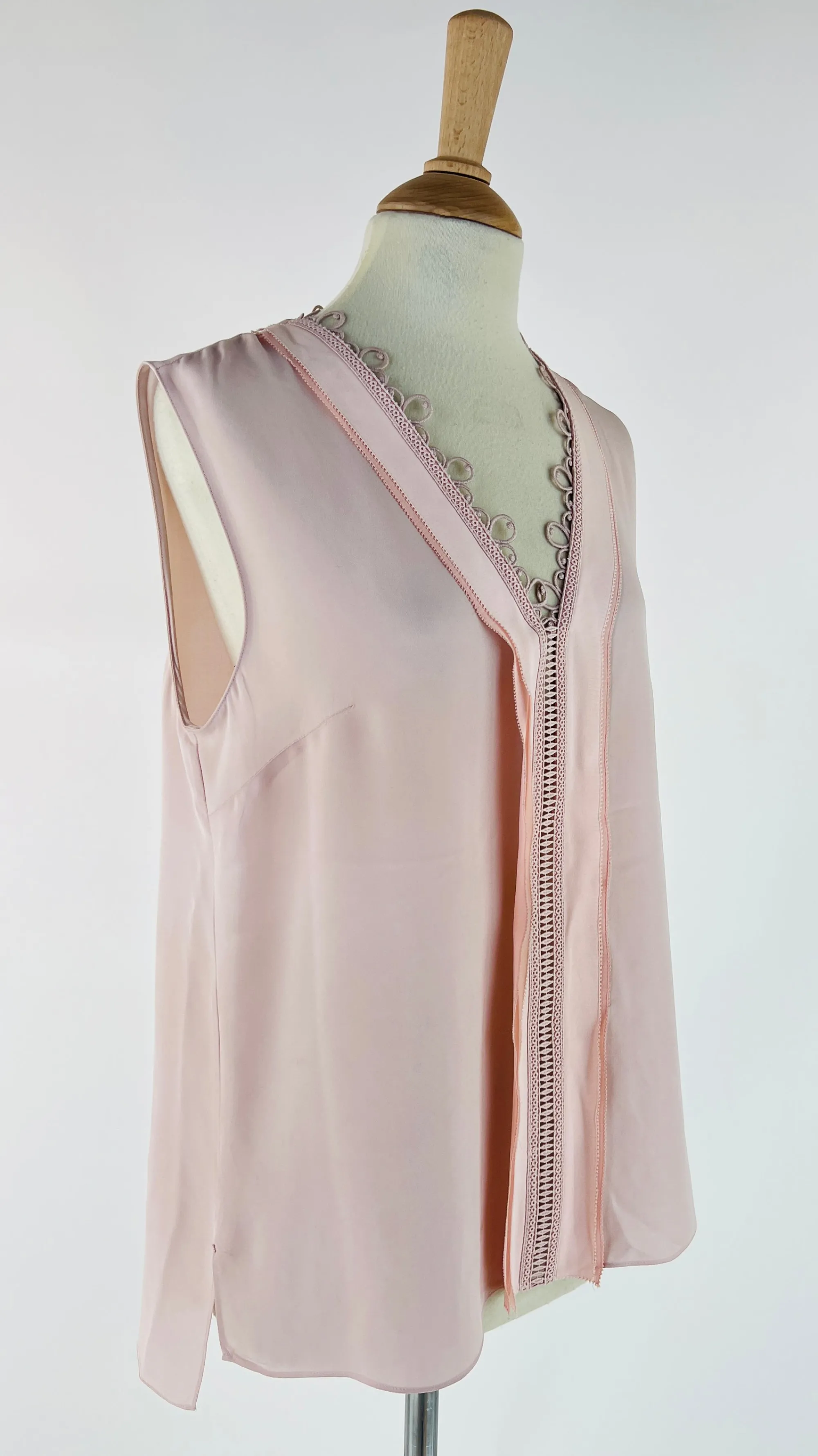 Donna ELIE TAHARI Tops E Smanicati | Rosso/rosa/viola>Blusa con dettaglio traforato