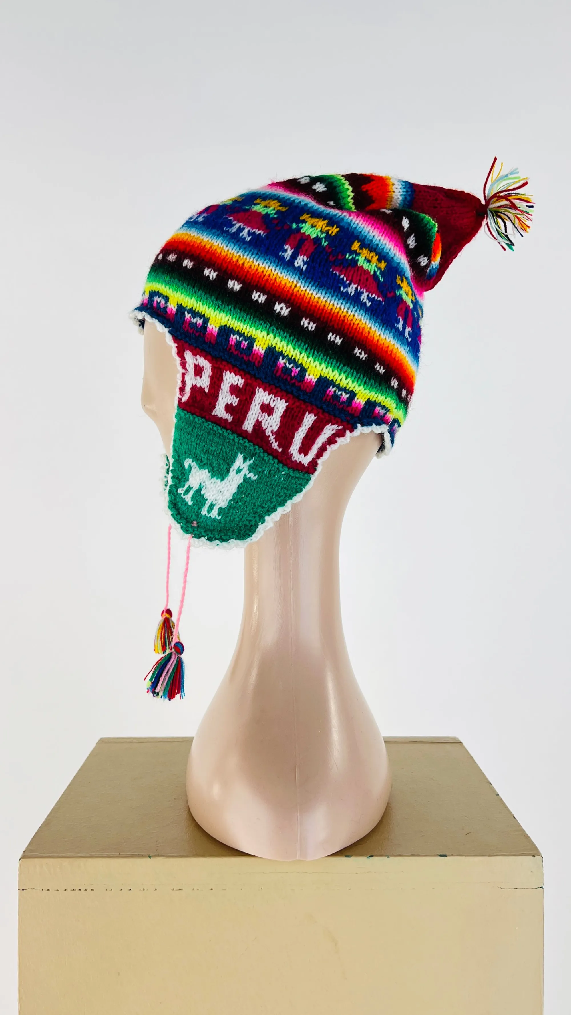 Unsigned Sciarpe E Cappelli>Cappello multicolor con copriorecchie
