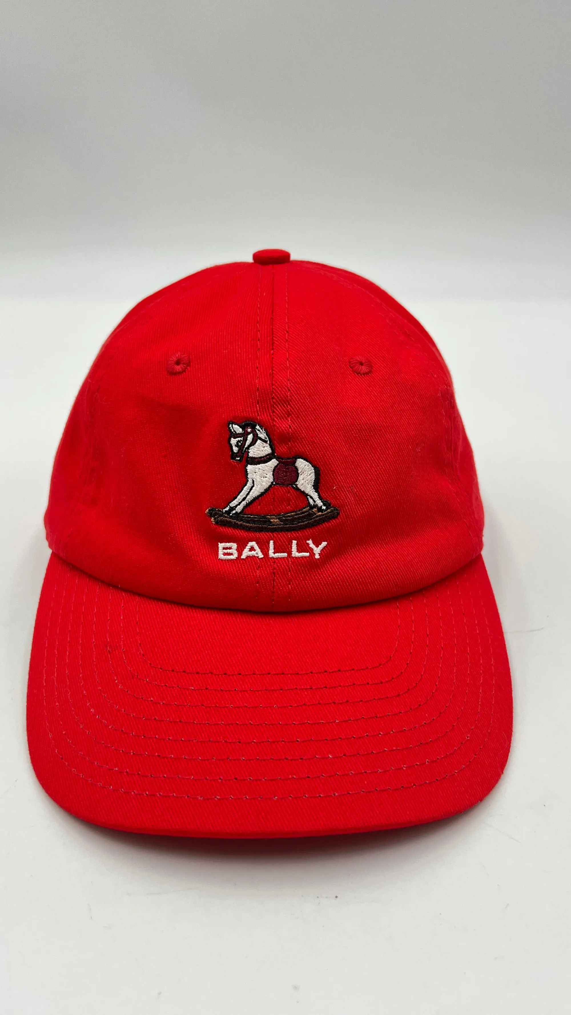 Uomo BALLY Collezione Uomo | Sciarpe E Cappelli>Cappello patch cavallo dondolo