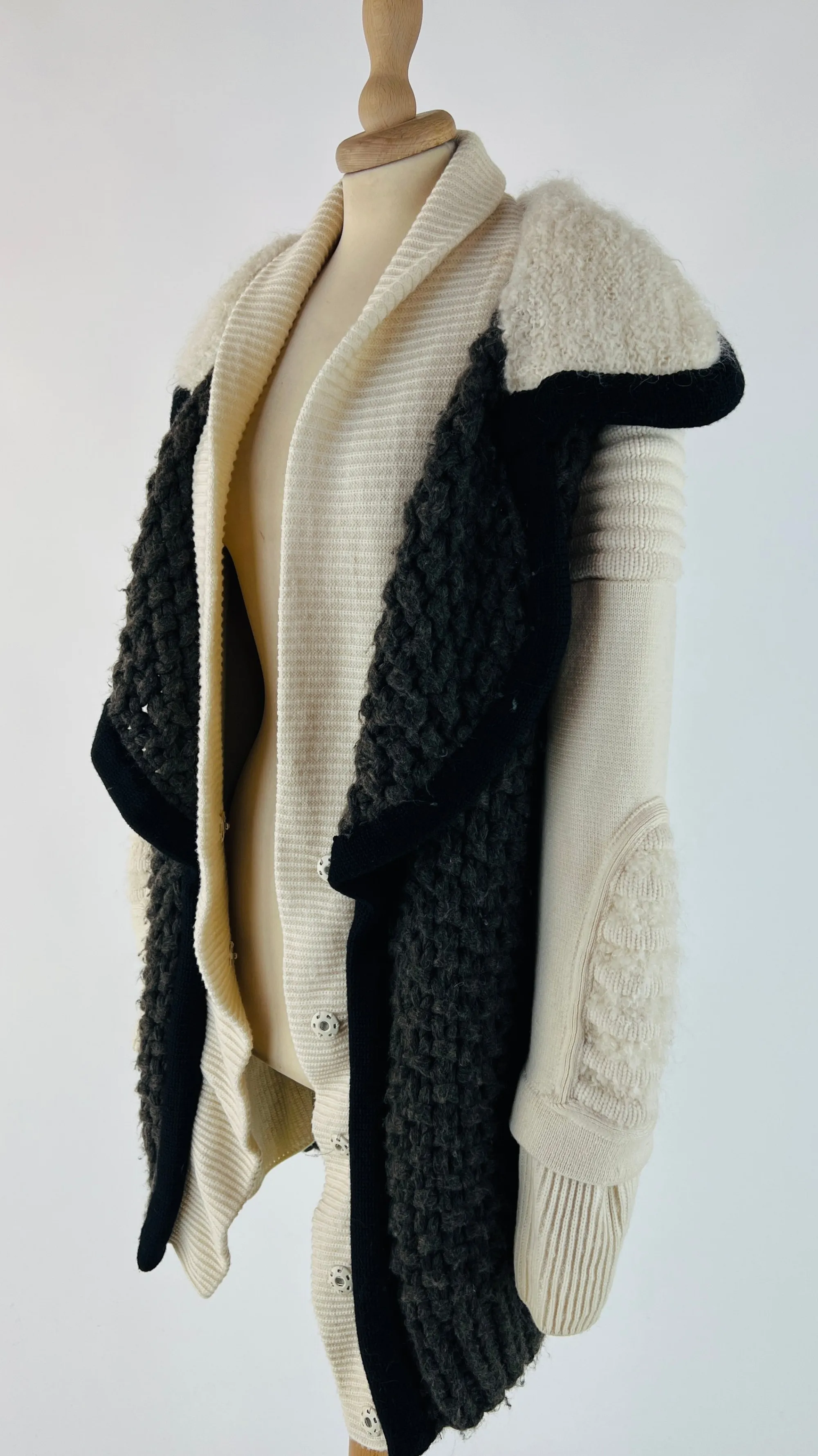 Donna Philosophy Cappotti, Trench, Soprabiti | Bianco/nero/grigio>Cappotto color block in maglia