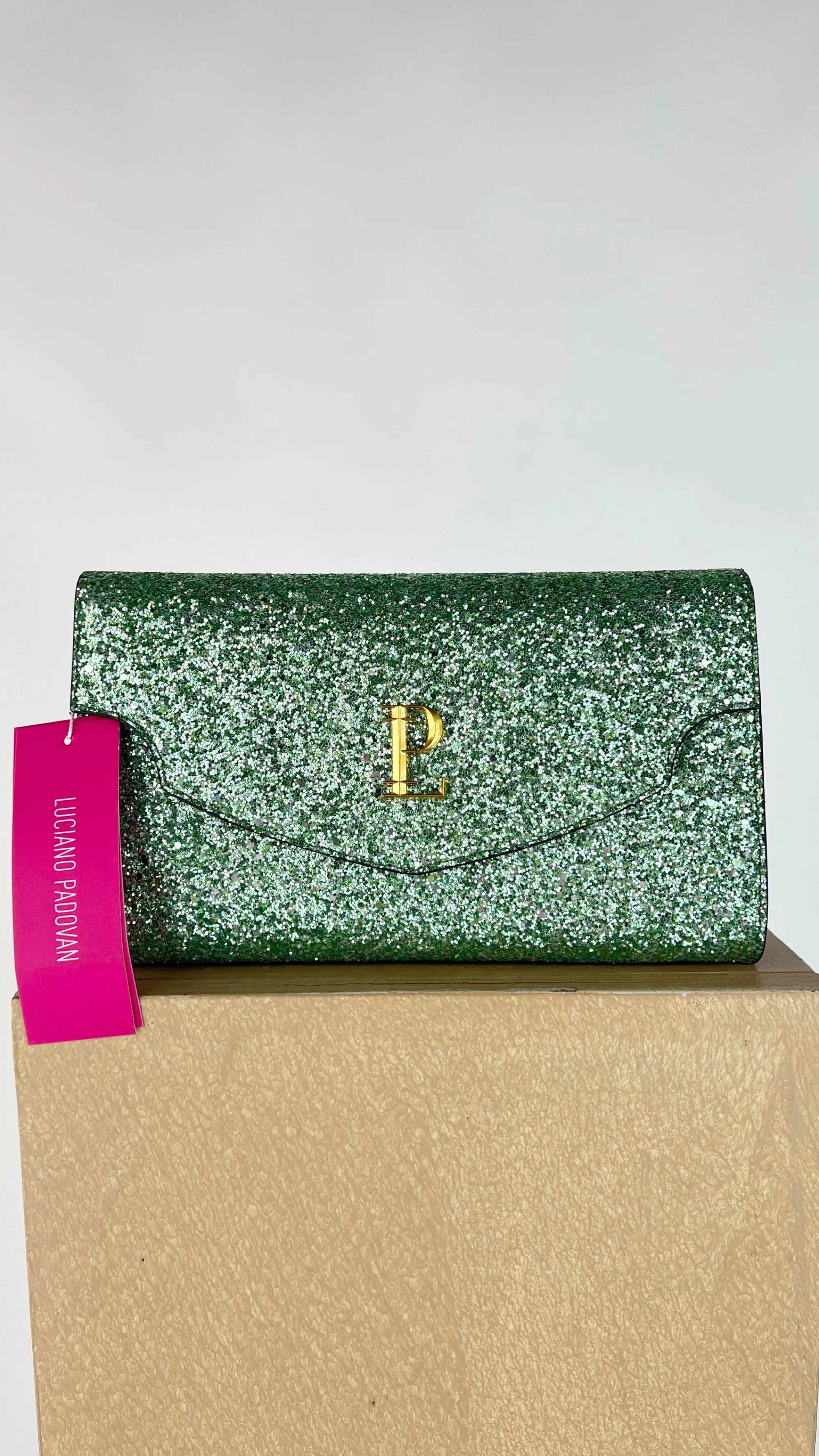 Luciano Padovan Borse>Clutch "Esmeralda" con cartellino e box