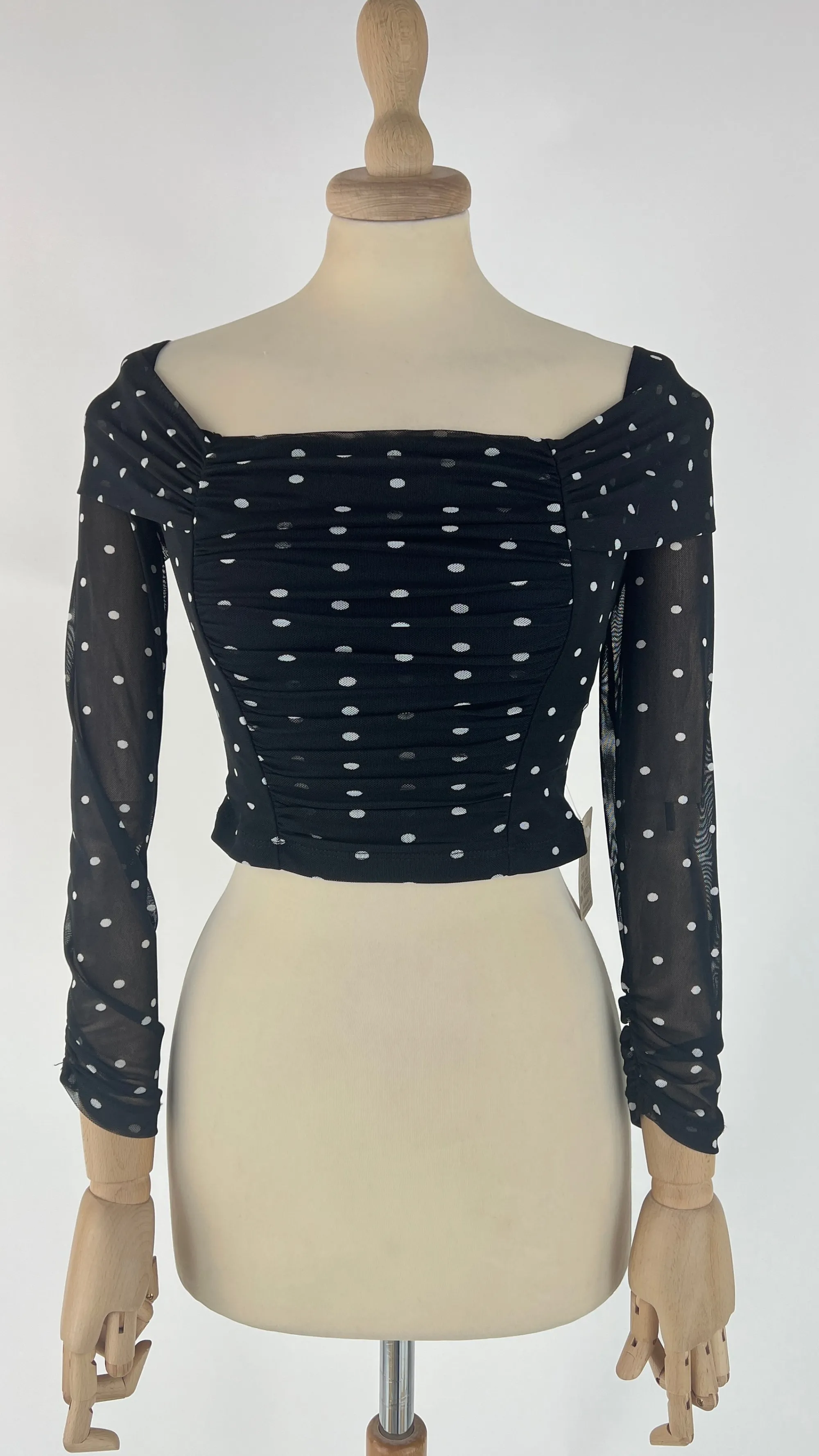 Donna GUESS Longsleeves | Bianco/nero/grigio>Cropped top arricciato a pois