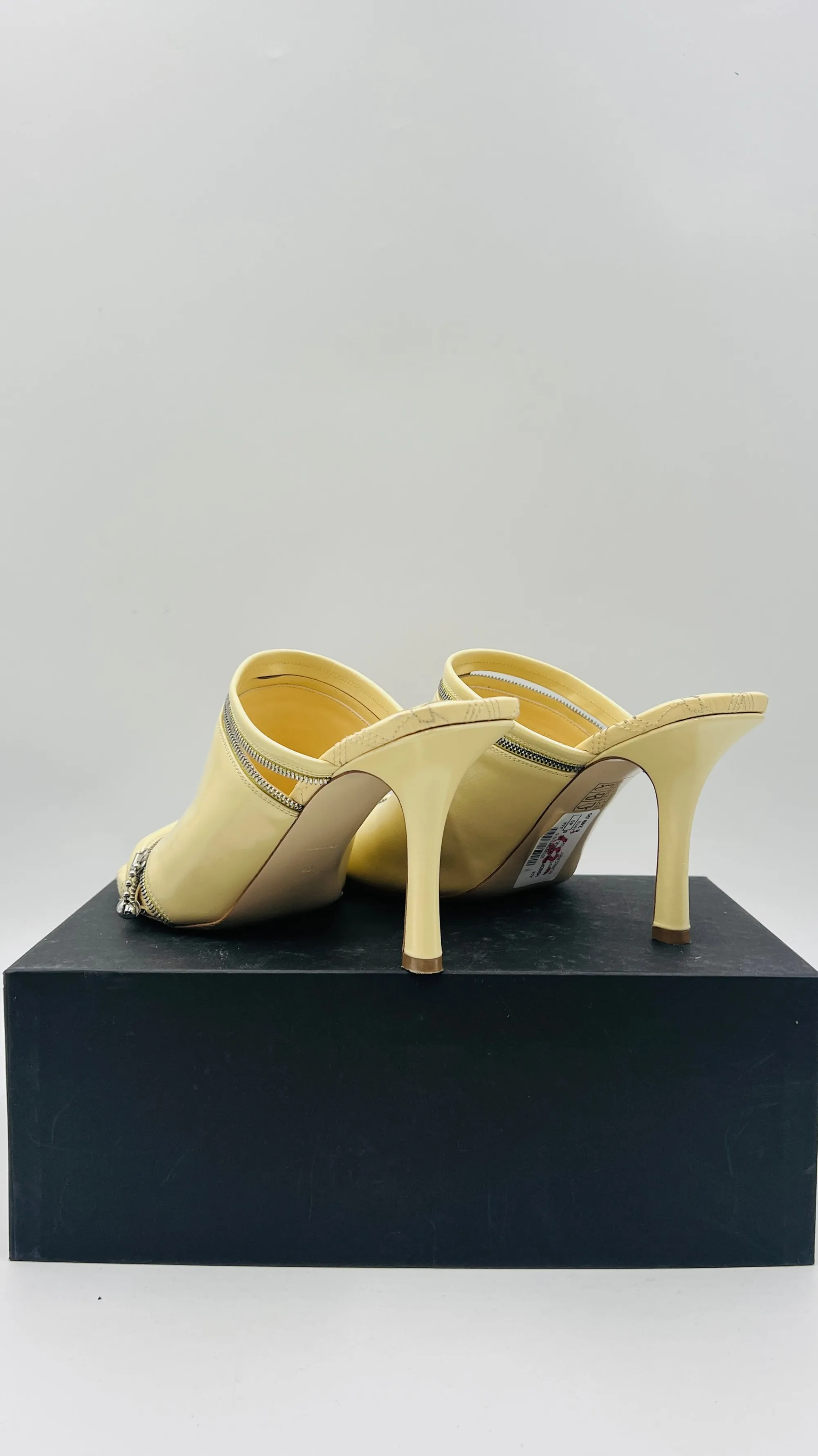 BURBERRY Scarpe>Mules peep toe dettagli zip