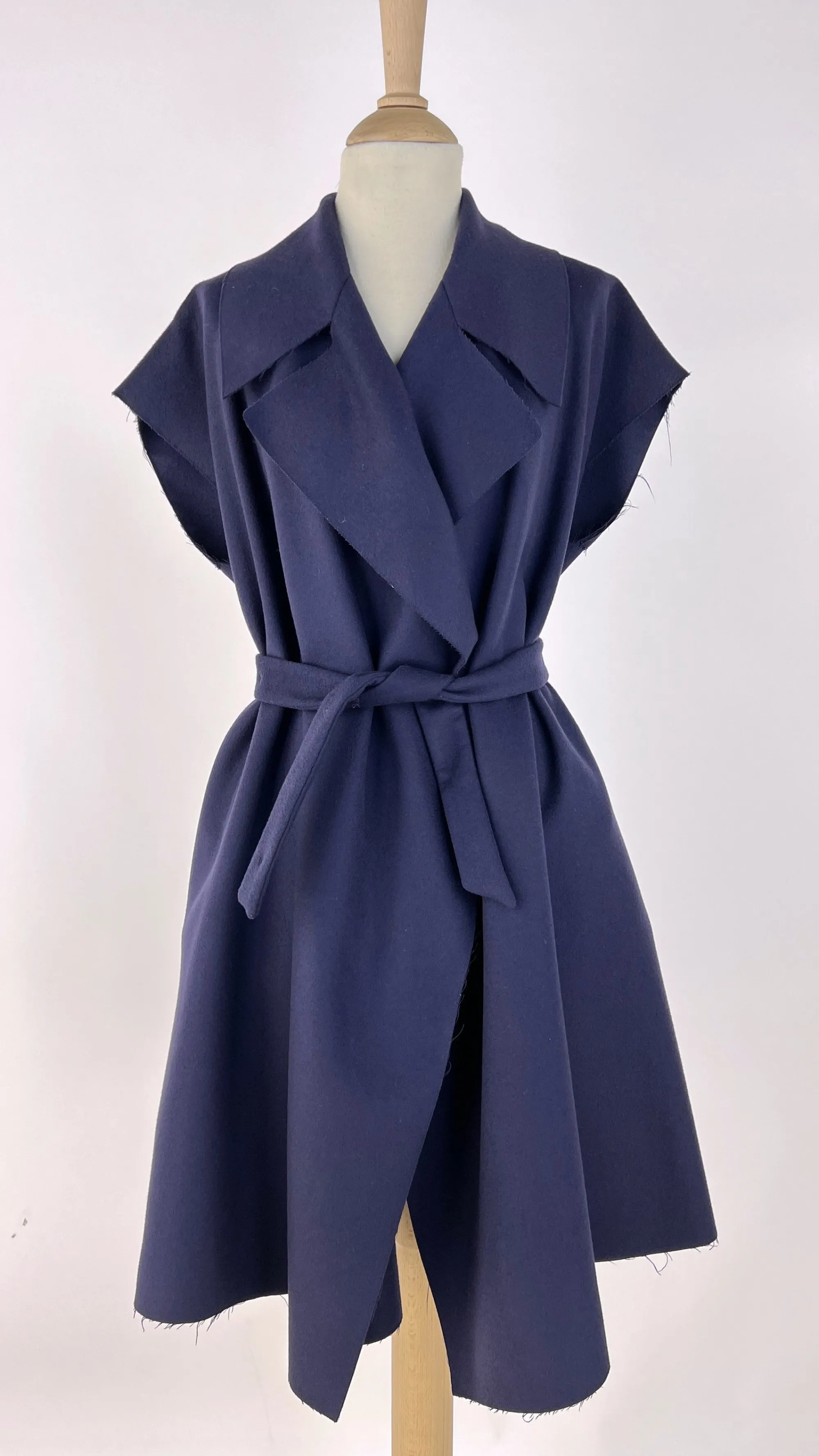 Donna AGNONA Cappotti, Trench, Soprabiti | Blu/azzurro/verde>Soprabito smanicato tagliovivo blu