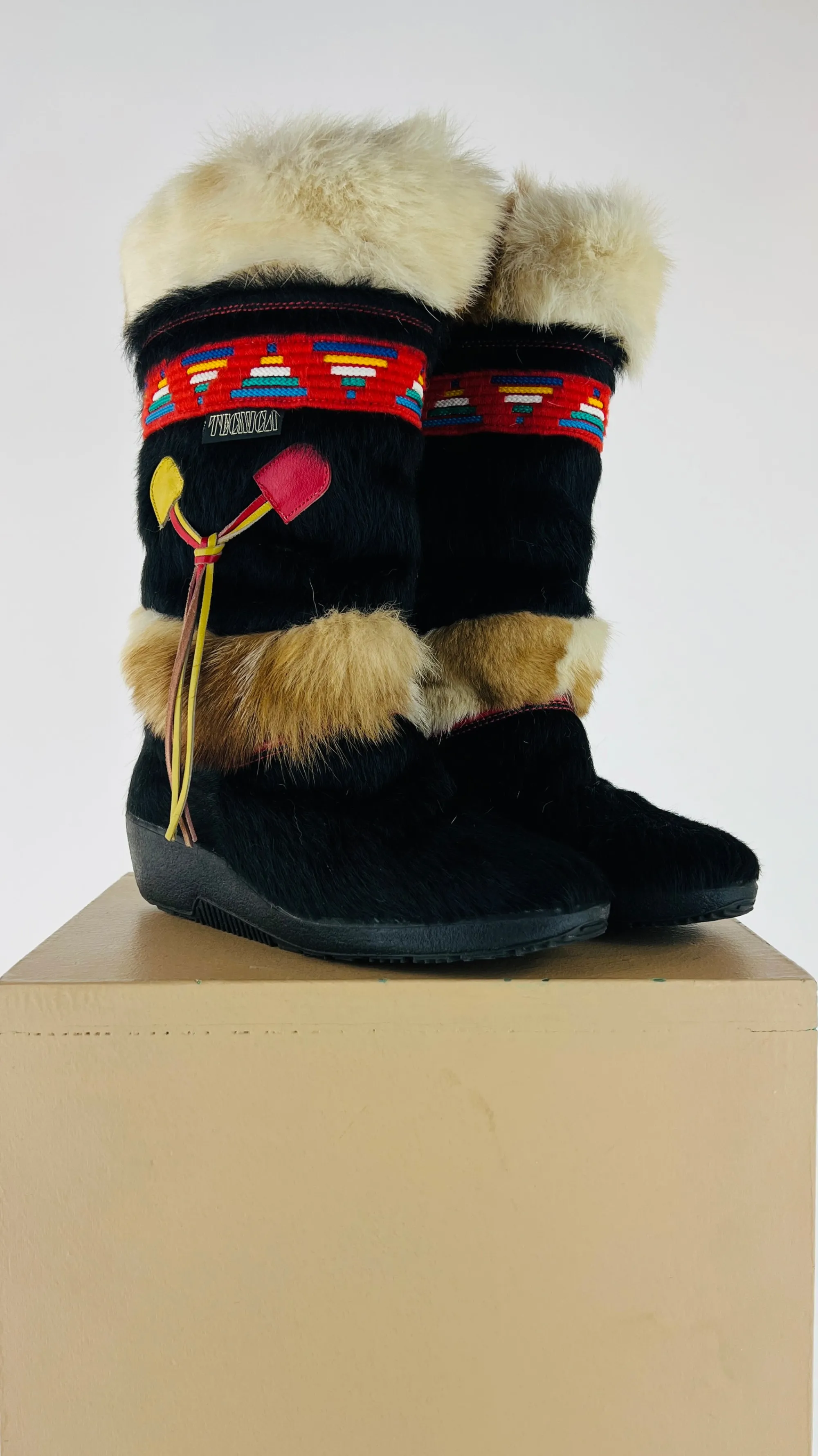 Donna Tecnica Scarpe | Fantasie>Stivali vintage con ricami